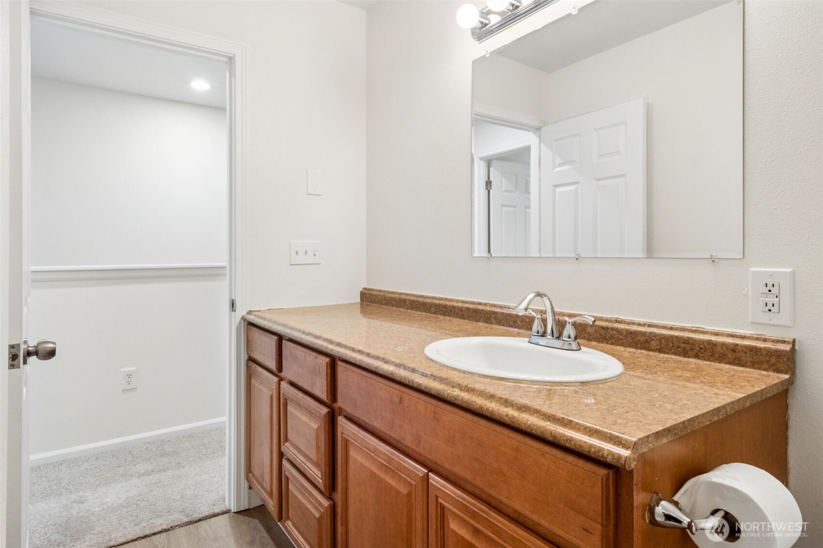 20447 SE 157th Street , Renton, WA 98059