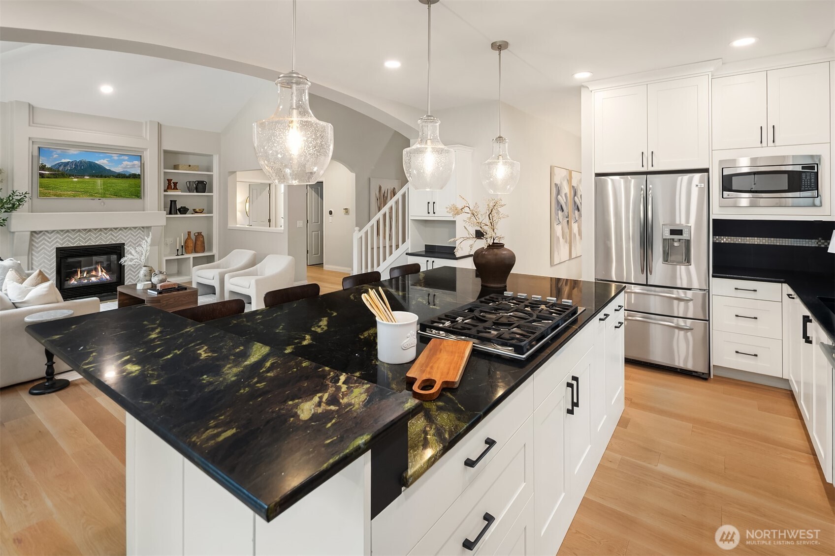 24865 NE 2nd Court , Sammamish, WA 98074