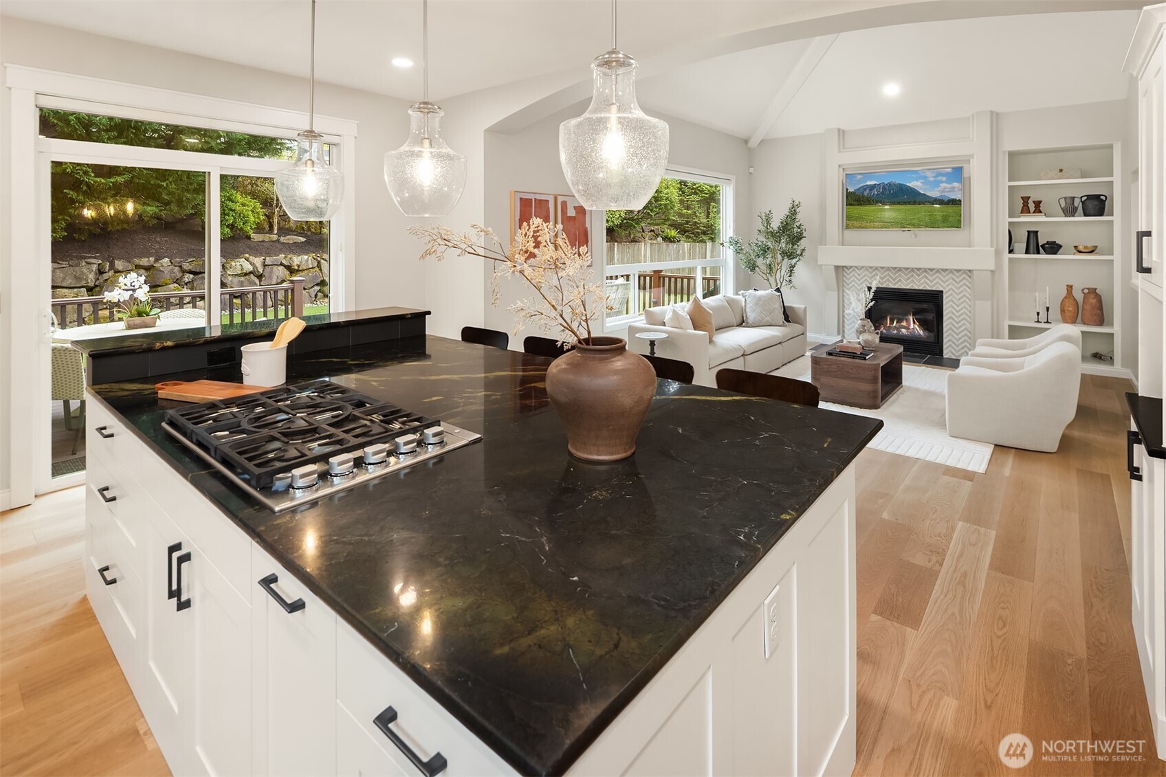 24865 NE 2nd Court , Sammamish, WA 98074