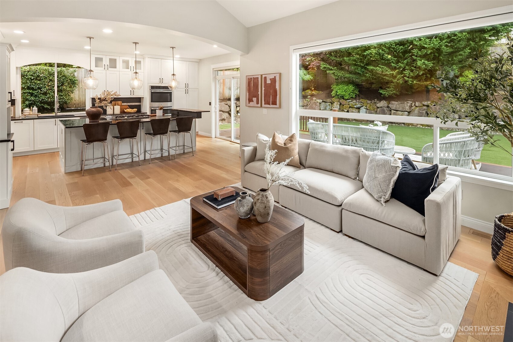 24865 NE 2nd Court , Sammamish, WA 98074