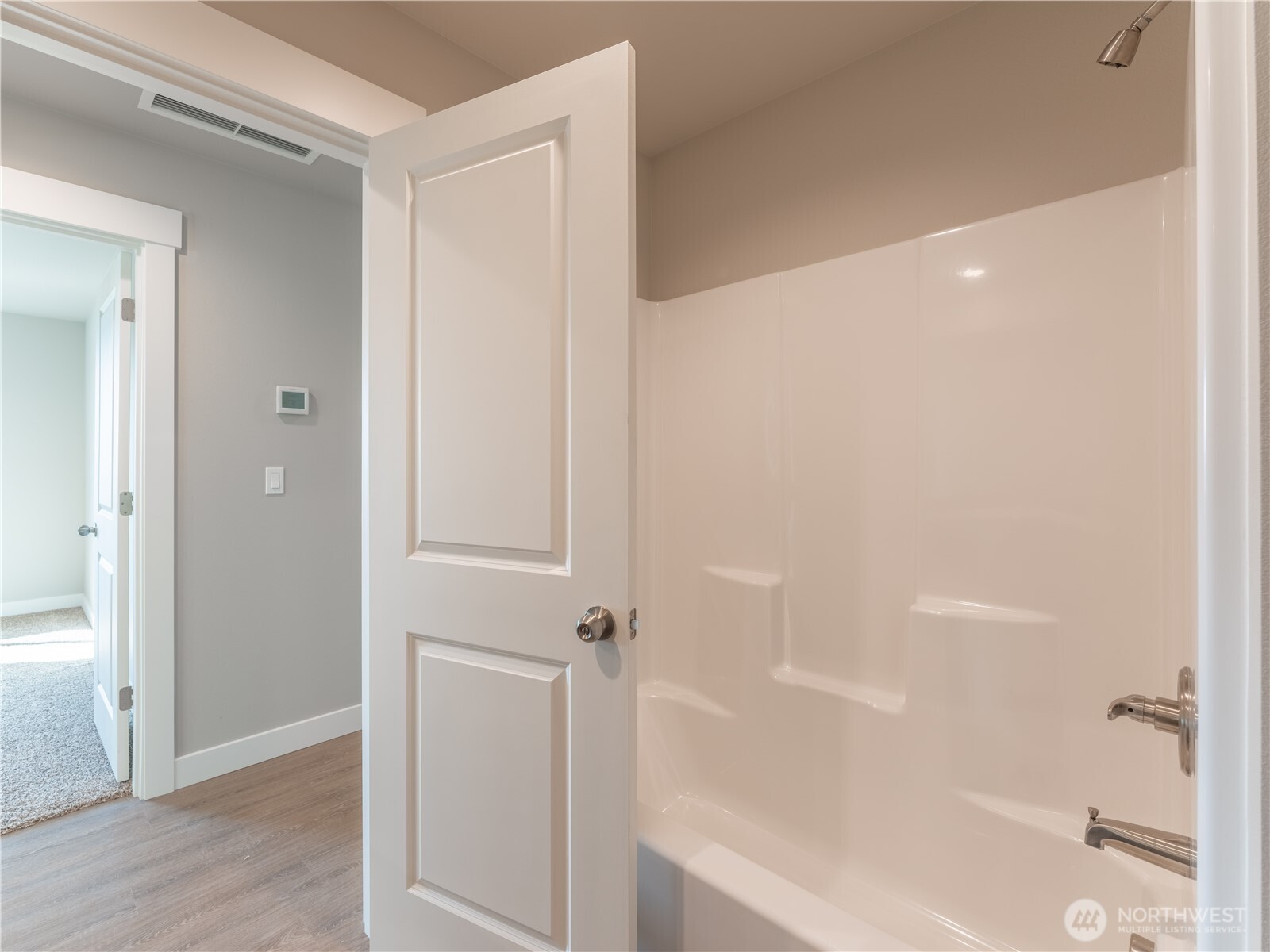 170 Salmon Drive , Wenatchee, WA 98801