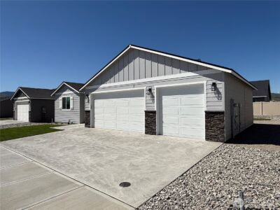 170 Salmon Drive , Wenatchee, WA 98801 - Photo 3