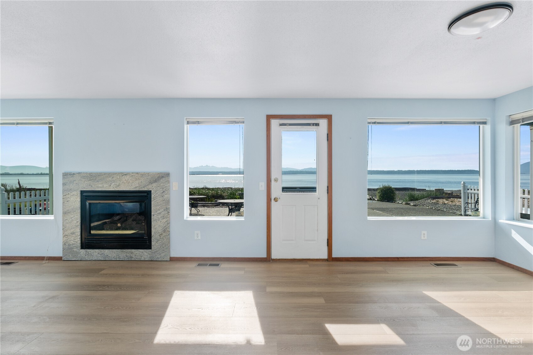 3990 Saltspring Drive , Ferndale, WA 98248