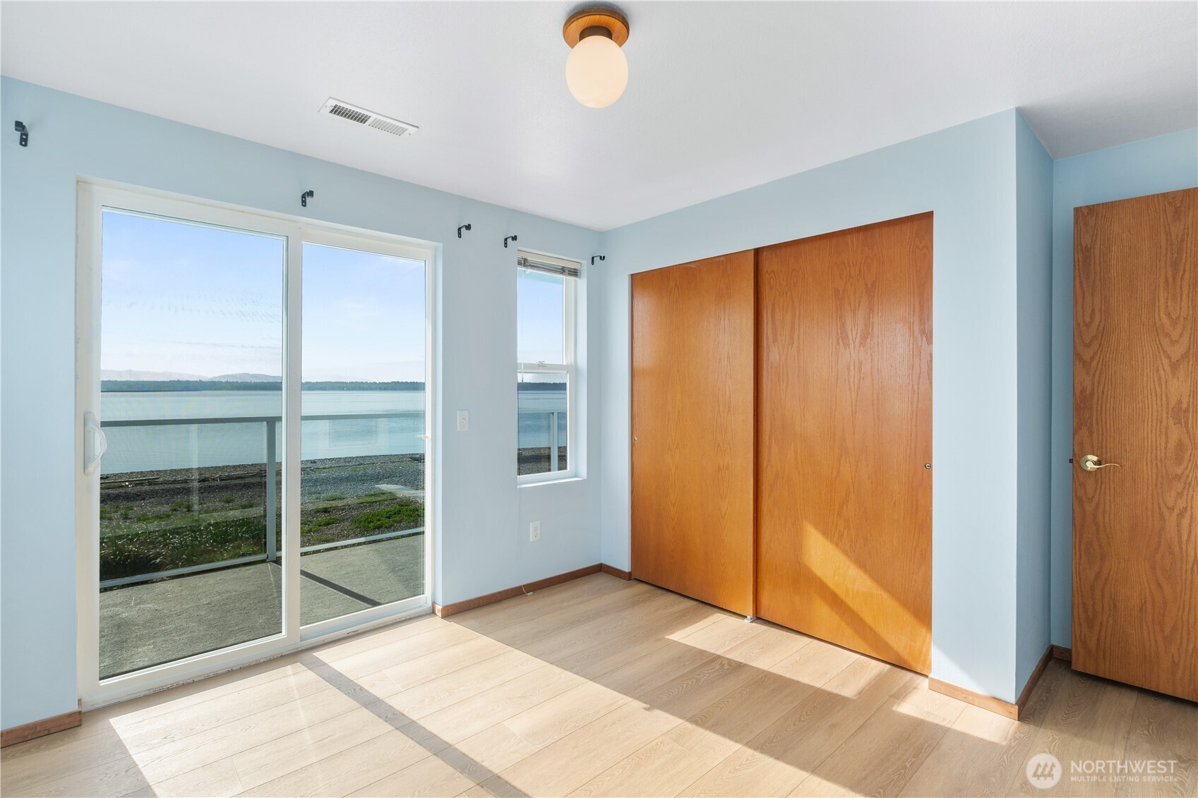 3990 Saltspring Drive , Ferndale, WA 98248