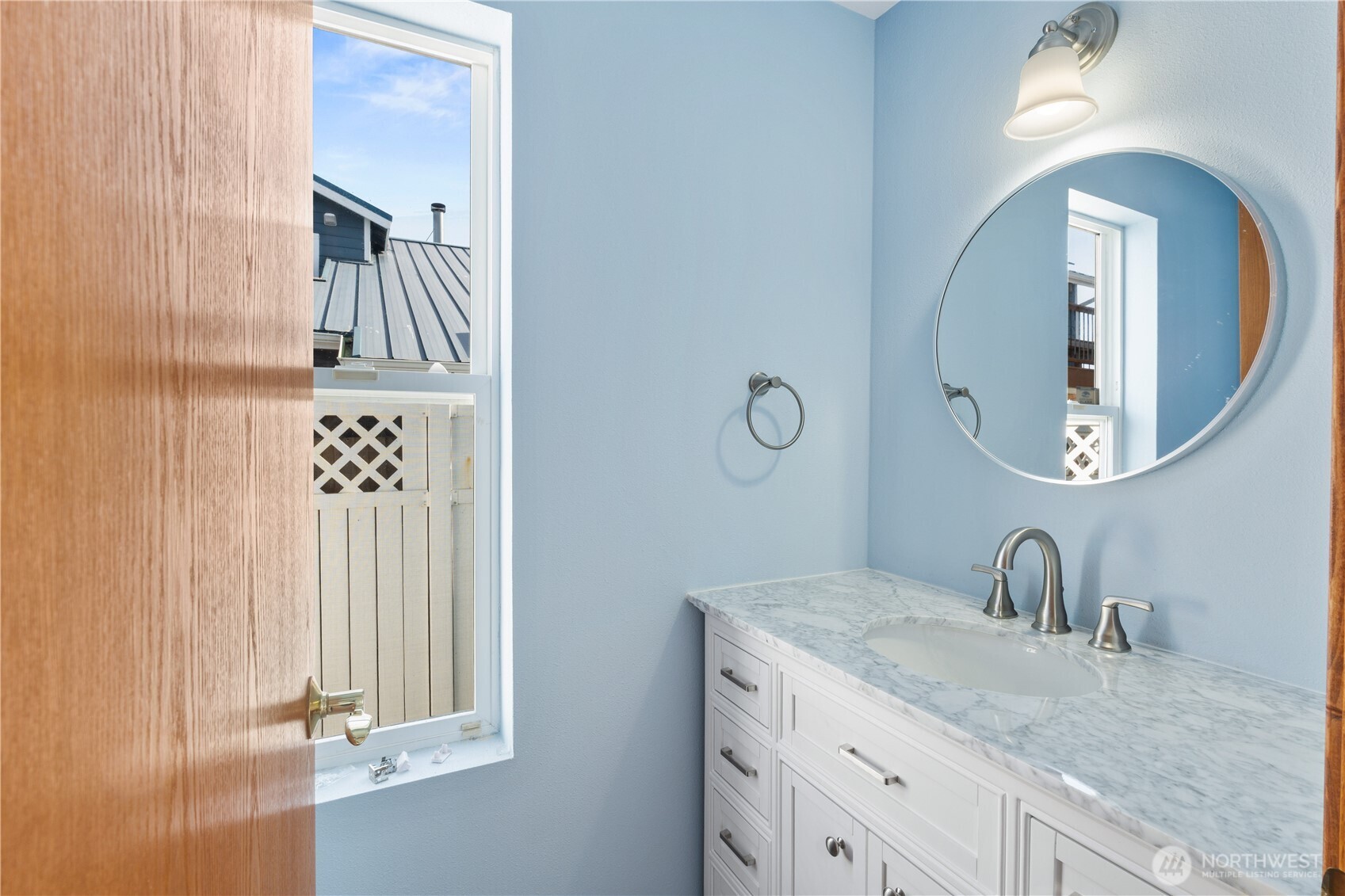 3990 Saltspring Drive , Ferndale, WA 98248