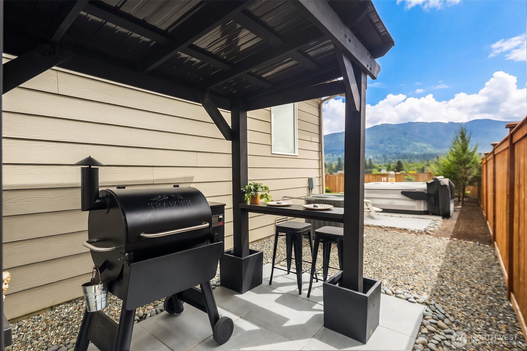 1503 Glacier Avenue SE, North Bend, WA 98045