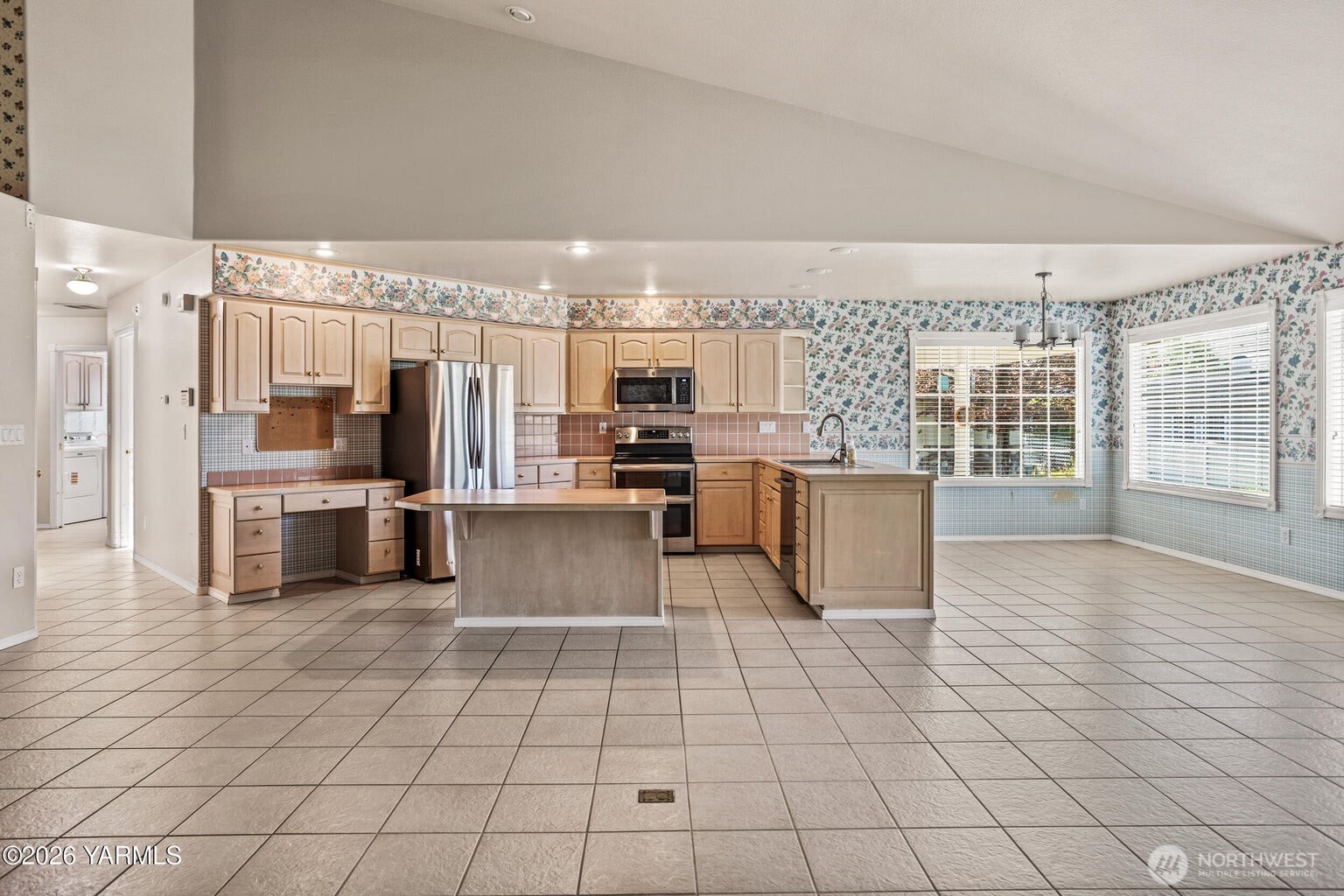 8204 Midvale Road , Yakima, WA 98908