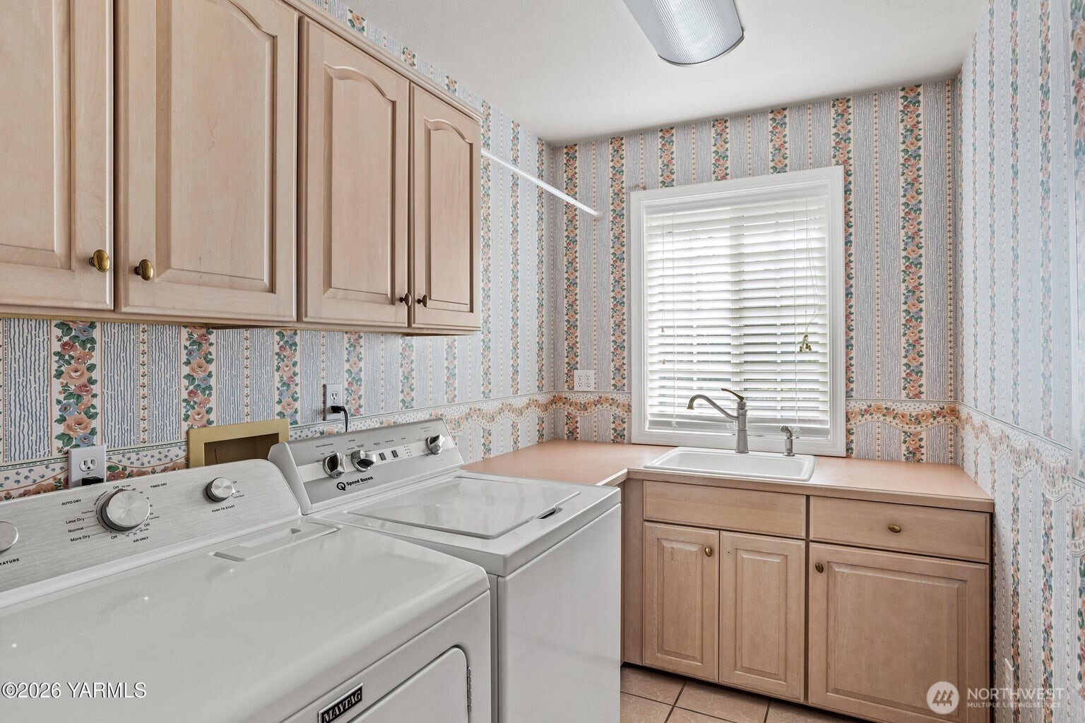 8204 Midvale Road , Yakima, WA 98908