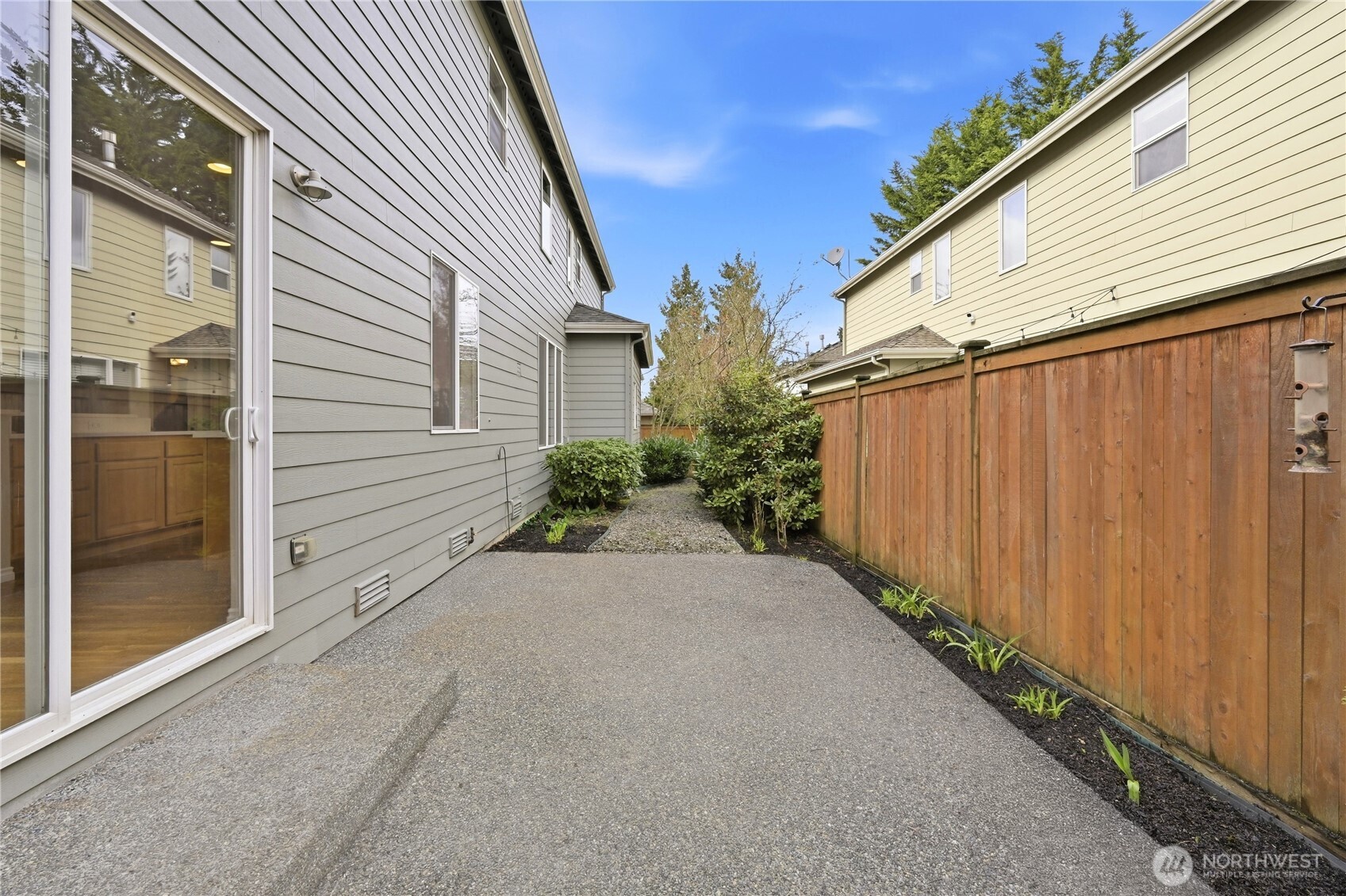 11922 82nd Place NE, Kirkland, WA 98034
