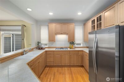 18801 34th Avenue SE, Bothell, WA 98012-8836 - Photo 8