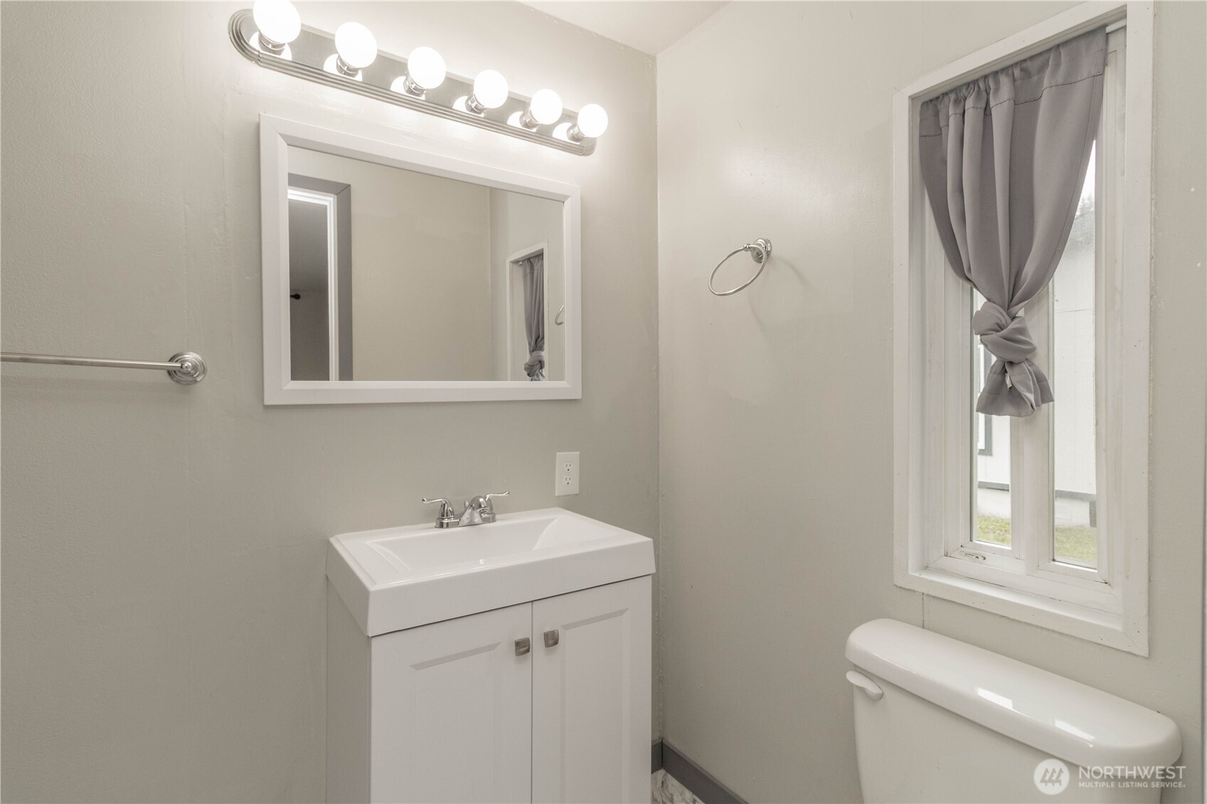 11518 237th Avenue Ct E, Buckley, WA 98321