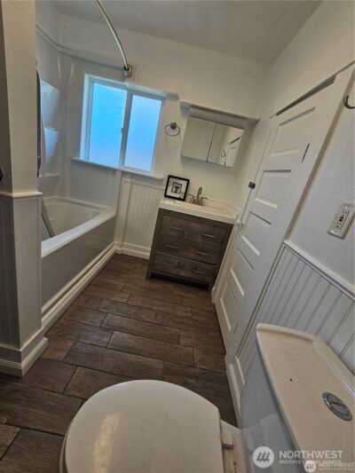 1651 S 35th Street , Tacoma, WA 98418-2640 - Photo 11