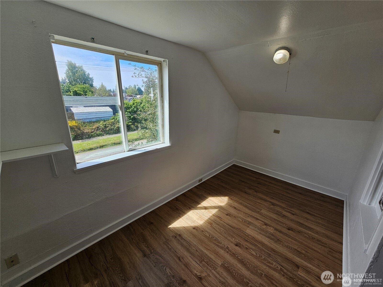 1651 S 35th Street , Tacoma, WA 98418-2640