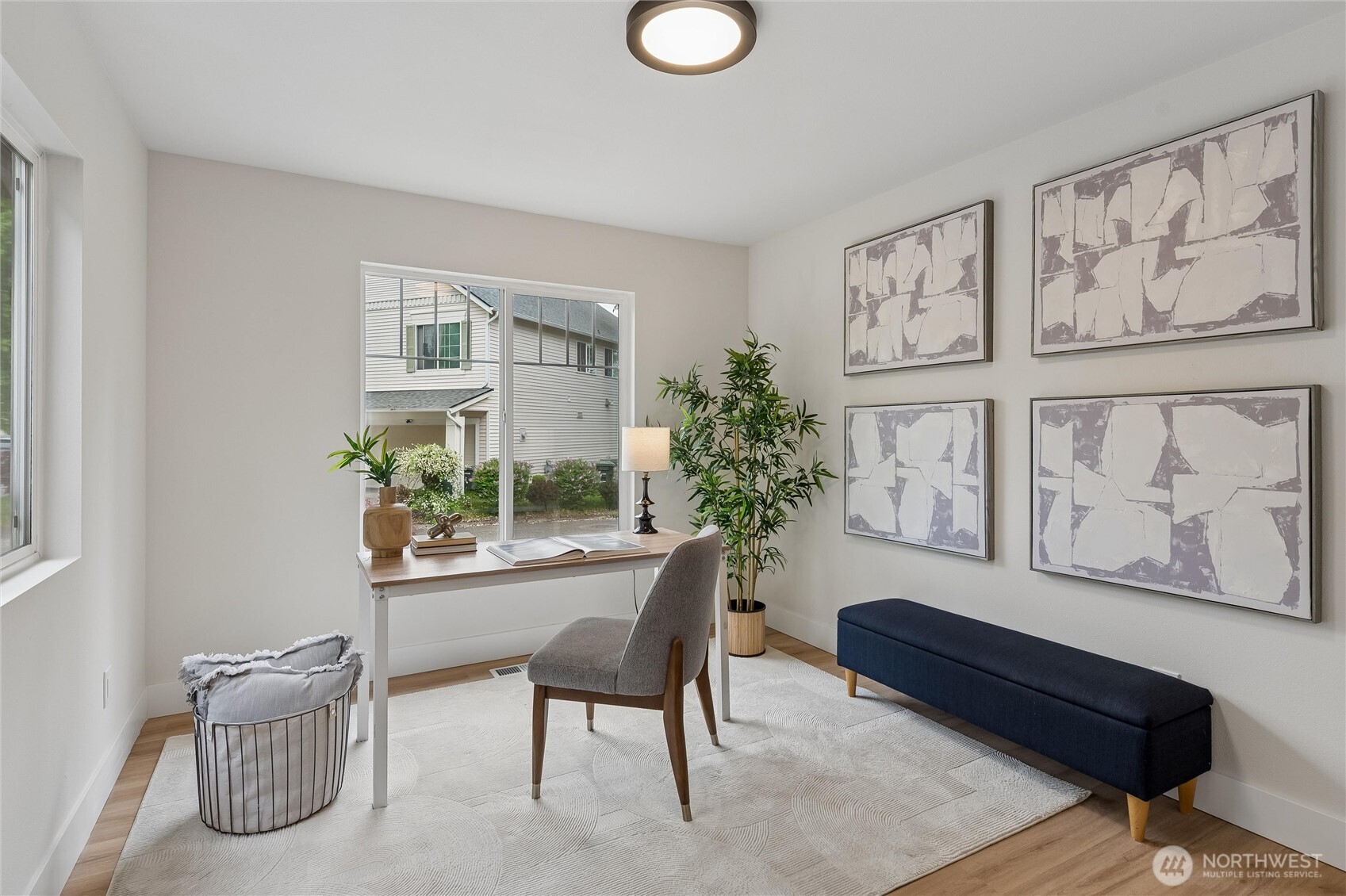 9237 NE 173rd Place , Bothell, WA 98011