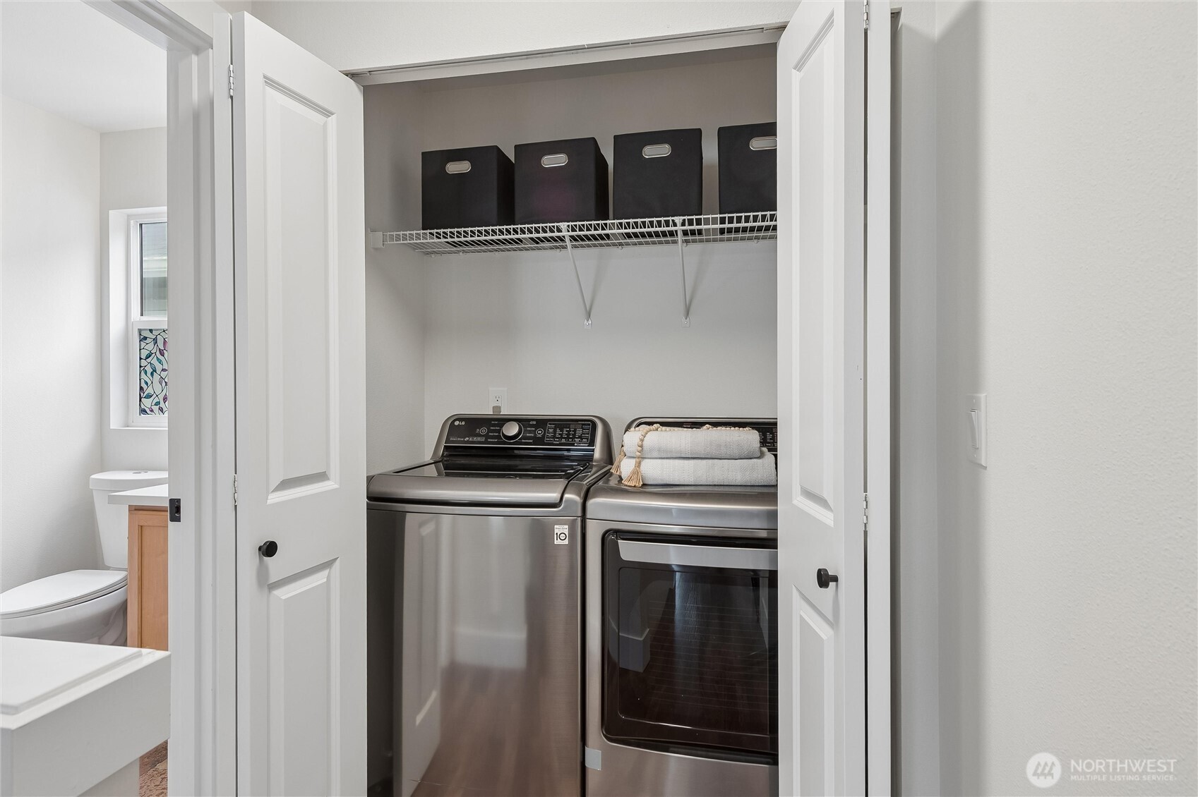 9237 NE 173rd Place , Bothell, WA 98011