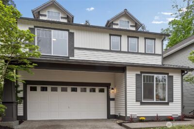 9237 NE 173rd Place , Bothell, WA 98011 - Photo 2