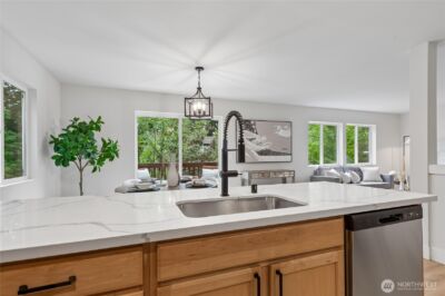9237 NE 173rd Place , Bothell, WA 98011 - Photo 7