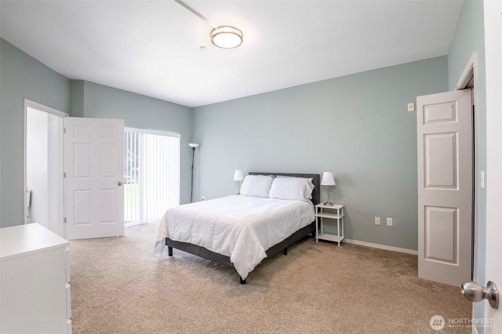 4714 Fairwood Boulevard NE #905, Tacoma, WA 98422