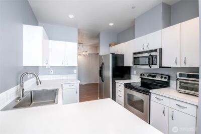 4714 Fairwood Boulevard NE #905, Tacoma, WA 98422 - Photo 10