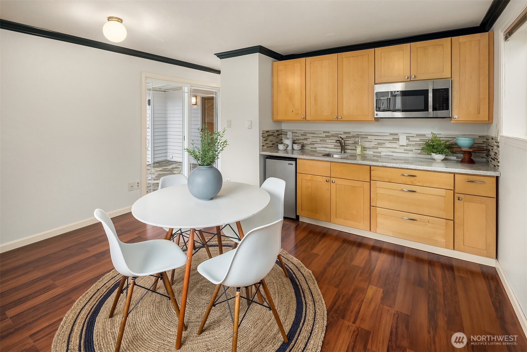 3227 171st Avenue NE, Bellevue, WA 98008