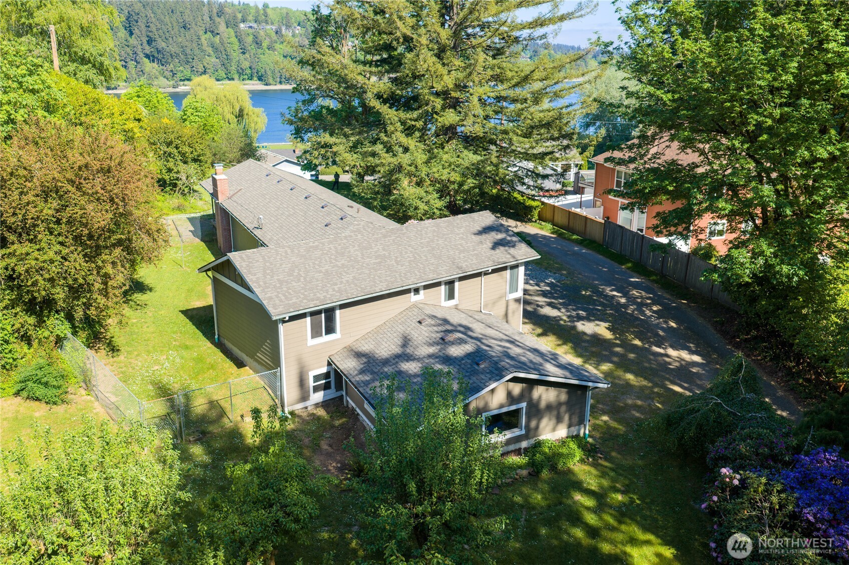 1168 NW Sunlit Lane , Bremerton, WA 98312