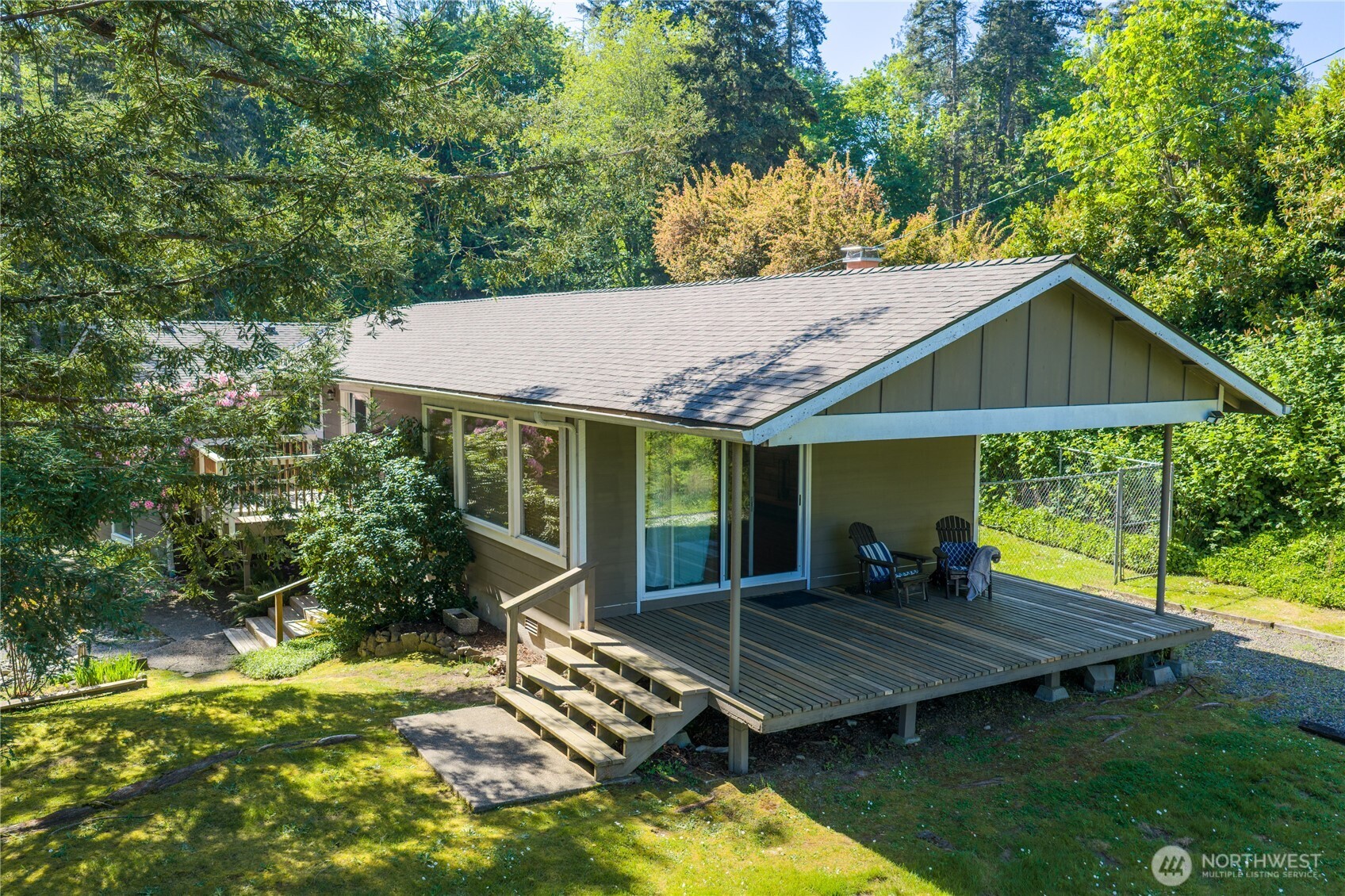 1168 NW Sunlit Lane , Bremerton, WA 98312