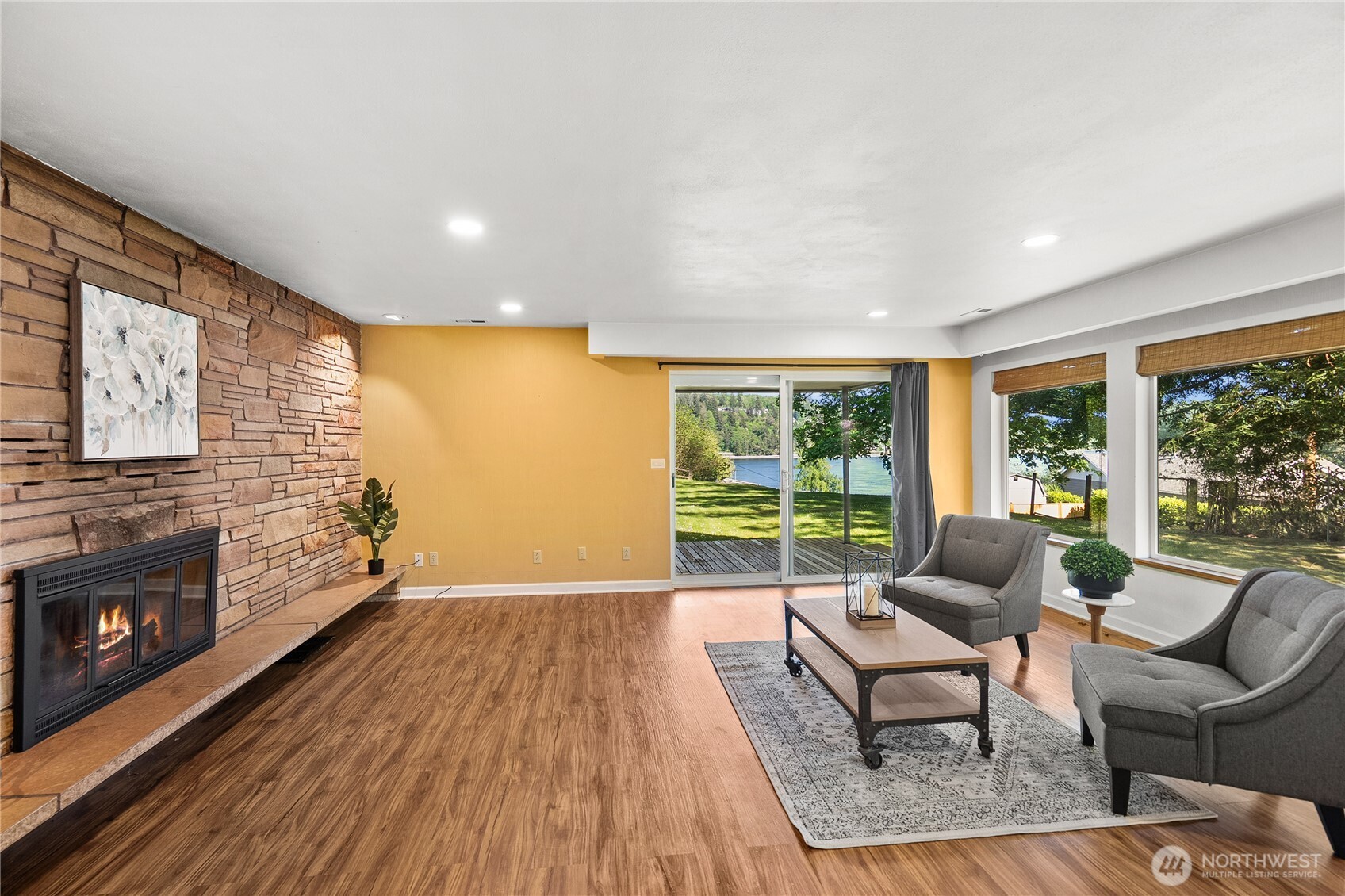 1168 NW Sunlit Lane , Bremerton, WA 98312