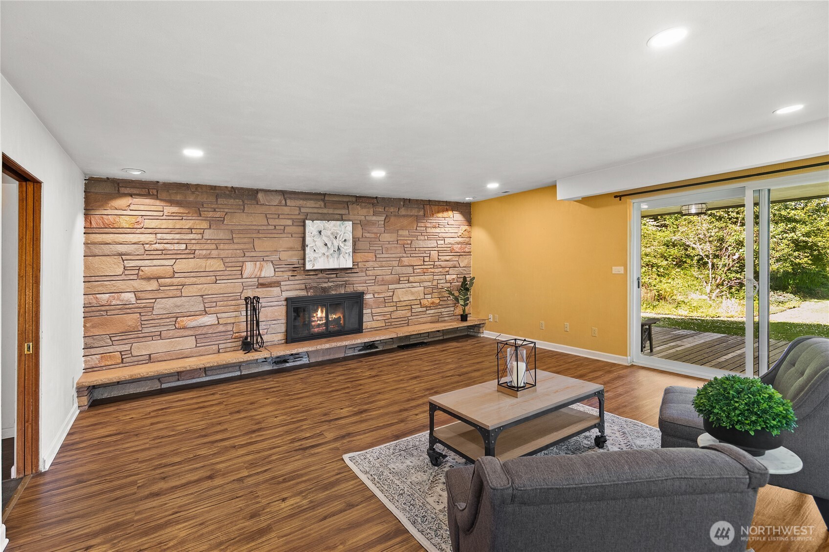 1168 NW Sunlit Lane , Bremerton, WA 98312