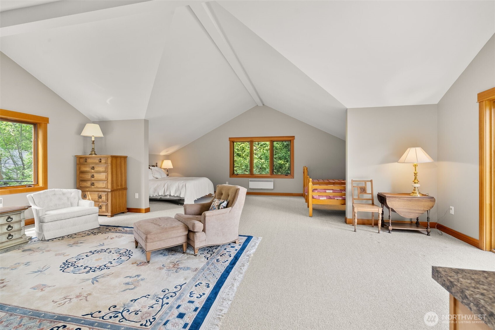 4702 Luhr Road NE, Olympia, WA 98516