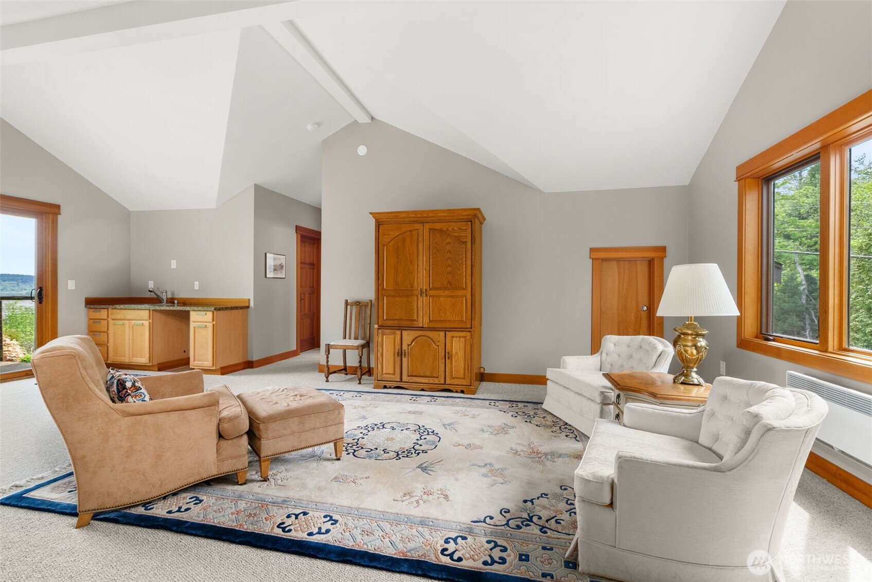 4702 Luhr Road NE, Olympia, WA 98516