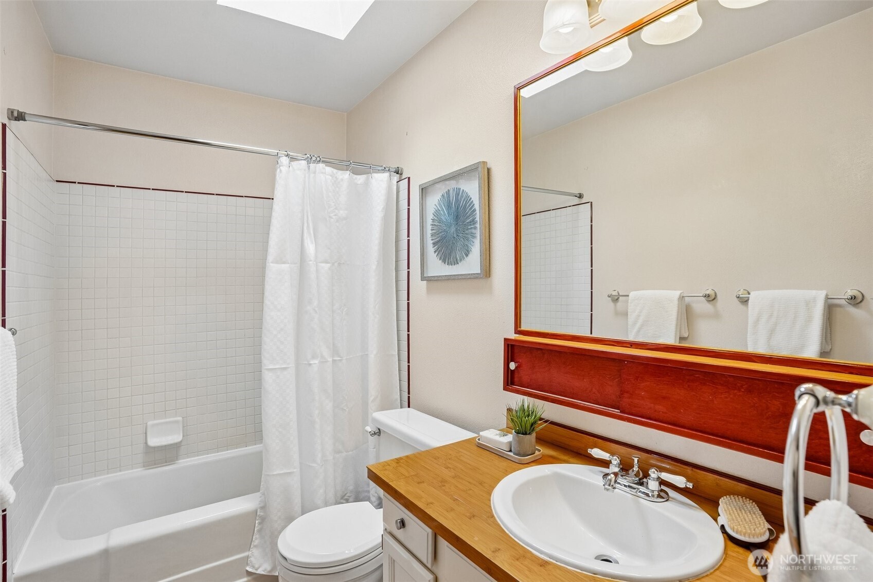 8008 S 122nd Street , Seattle, WA 98178