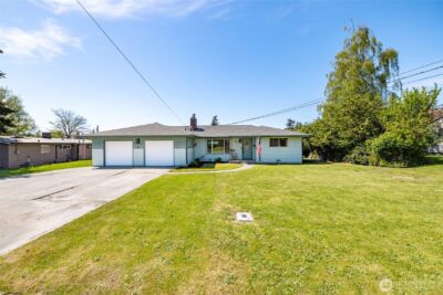 471 SE Glencoe Street , Oak Harbor, WA 98277