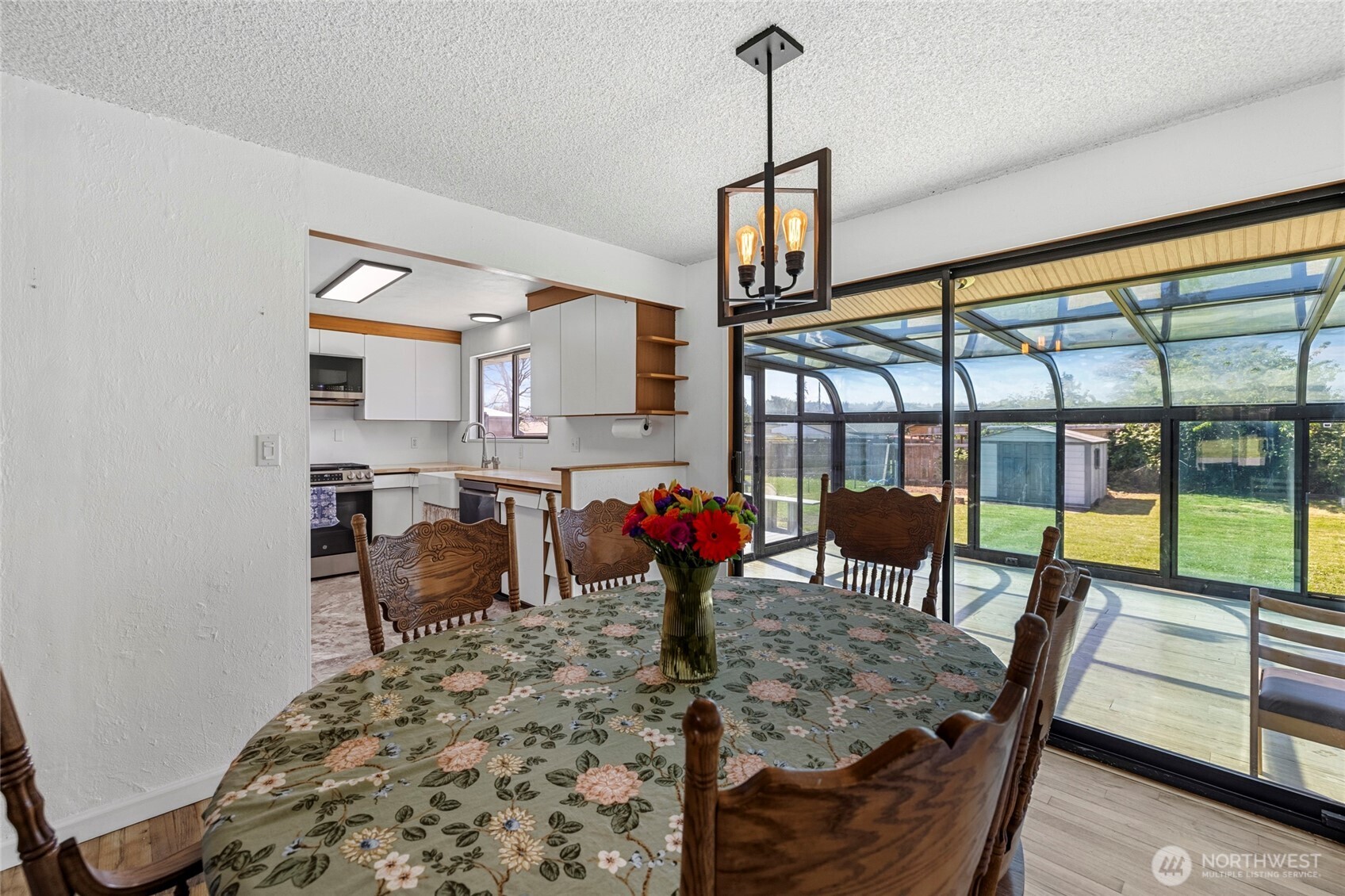 471 SE Glencoe Street , Oak Harbor, WA 98277