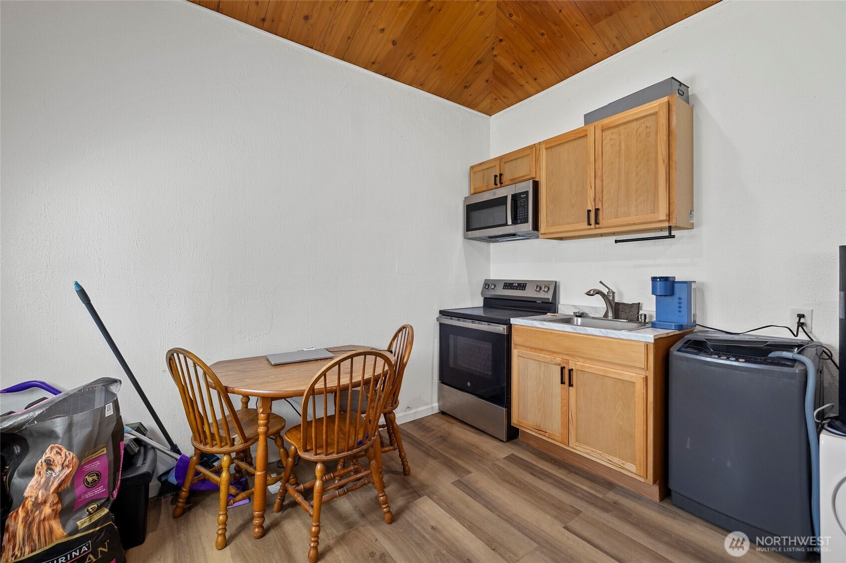 471 SE Glencoe Street , Oak Harbor, WA 98277