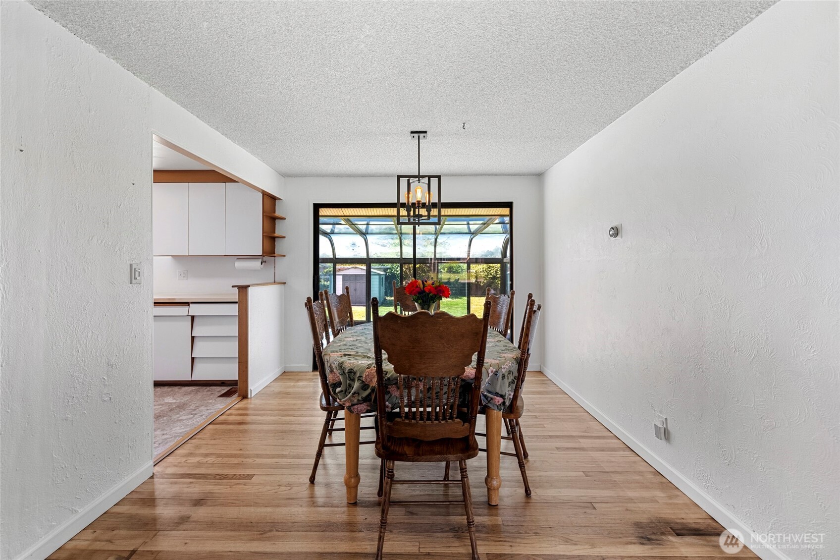 471 SE Glencoe Street , Oak Harbor, WA 98277