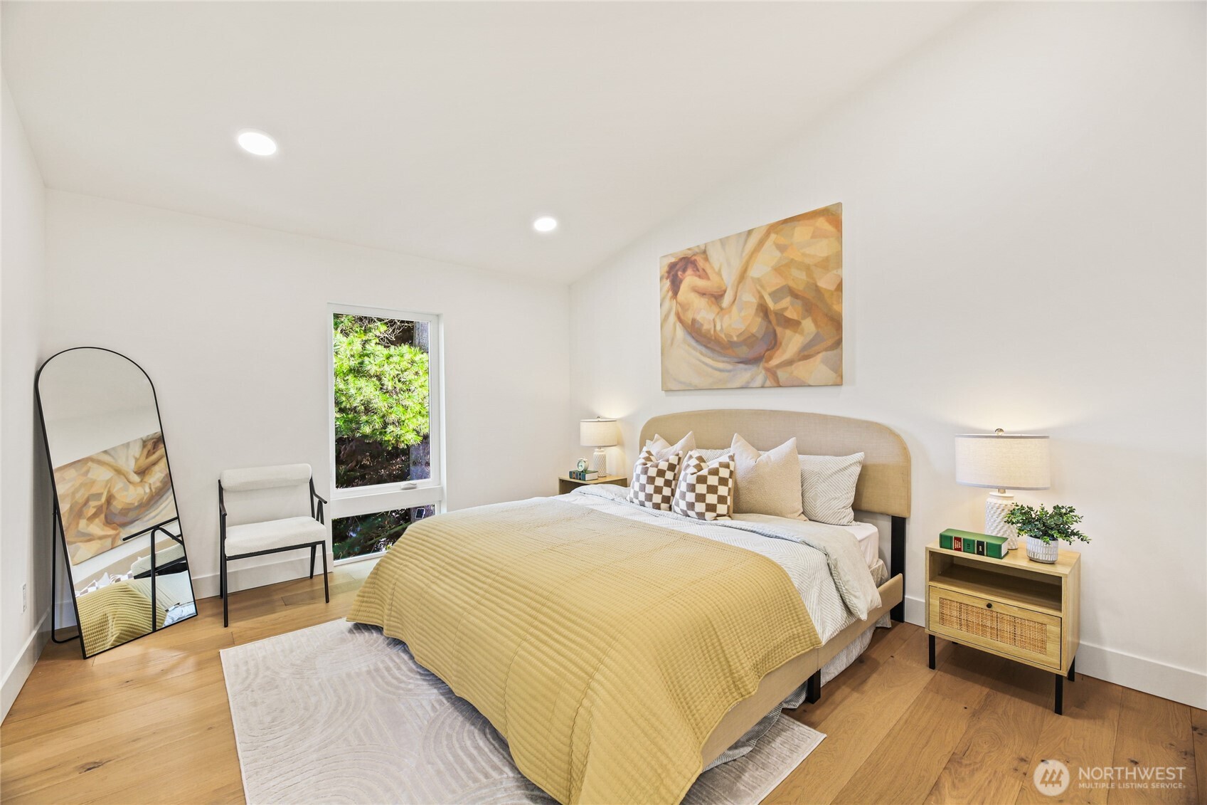 7358 33rd Avenue NE, Seattle, WA 98115