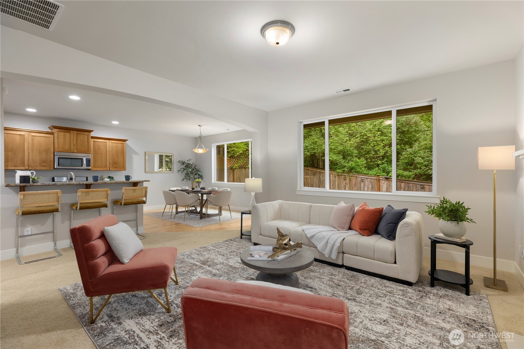 1316 216th Street SW, Lynnwood, WA 98036