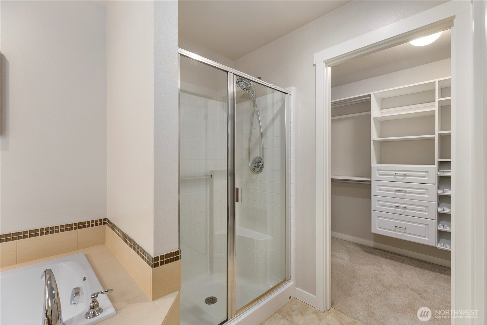 1316 216th Street SW, Lynnwood, WA 98036