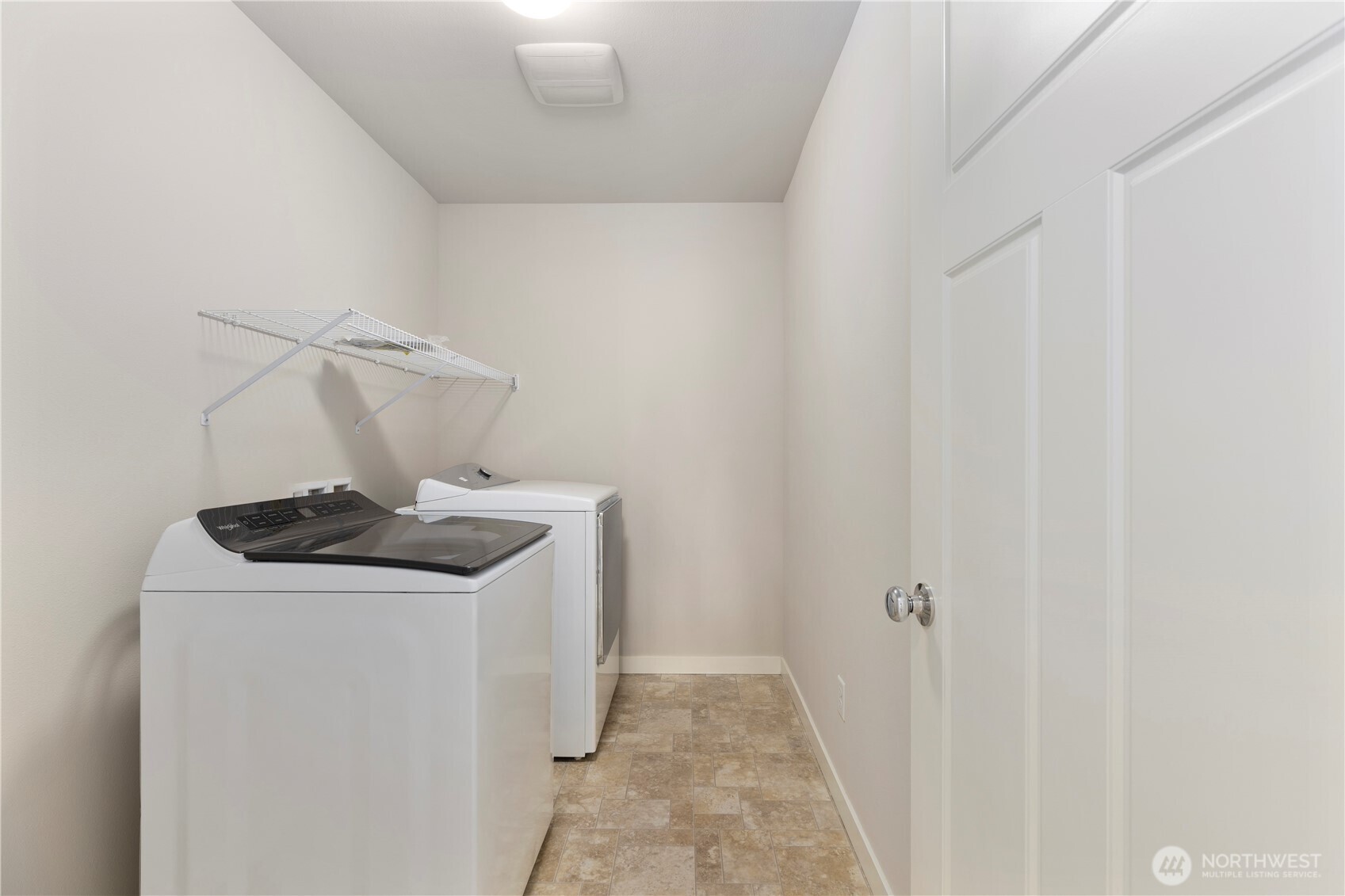 1316 216th Street SW, Lynnwood, WA 98036