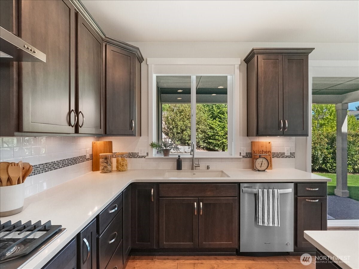 13622 NE 129th Drive , Kirkland, WA 98034