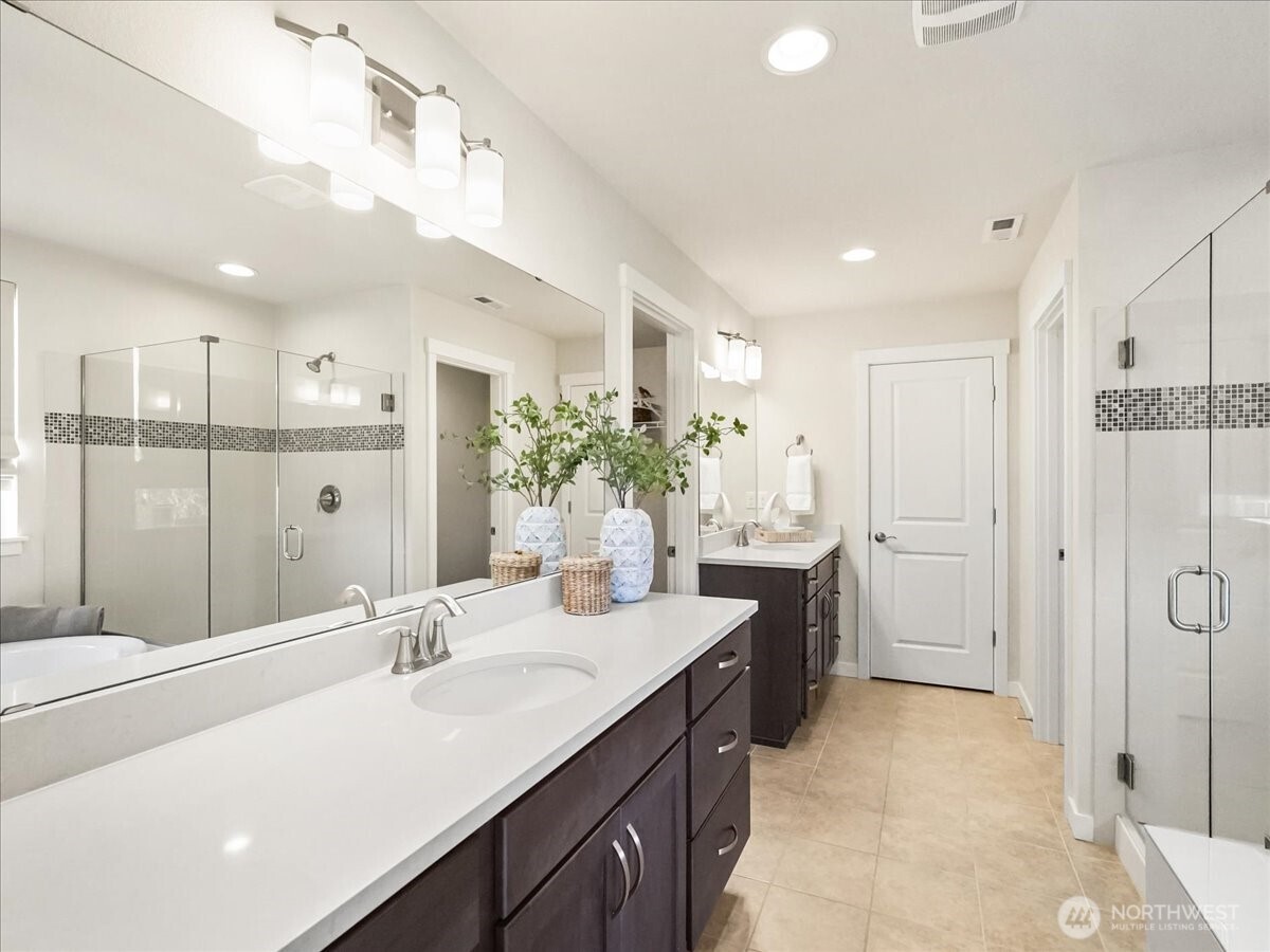13622 NE 129th Drive , Kirkland, WA 98034