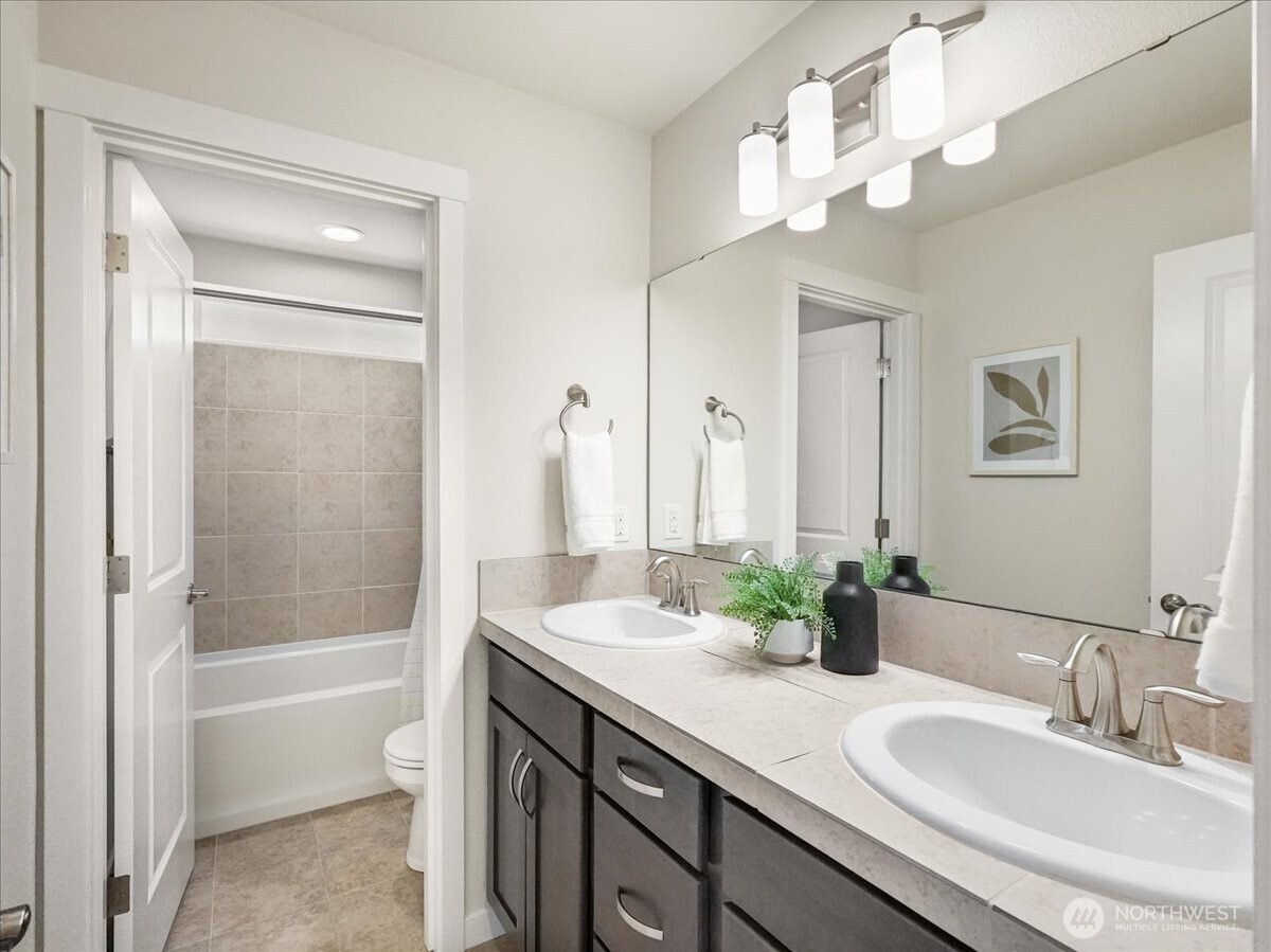 13622 NE 129th Drive , Kirkland, WA 98034