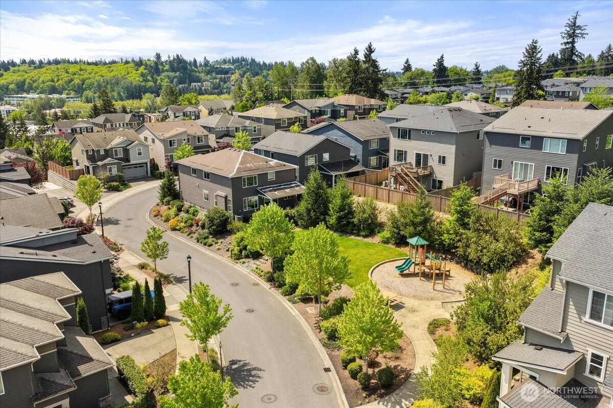 13622 NE 129th Drive , Kirkland, WA 98034