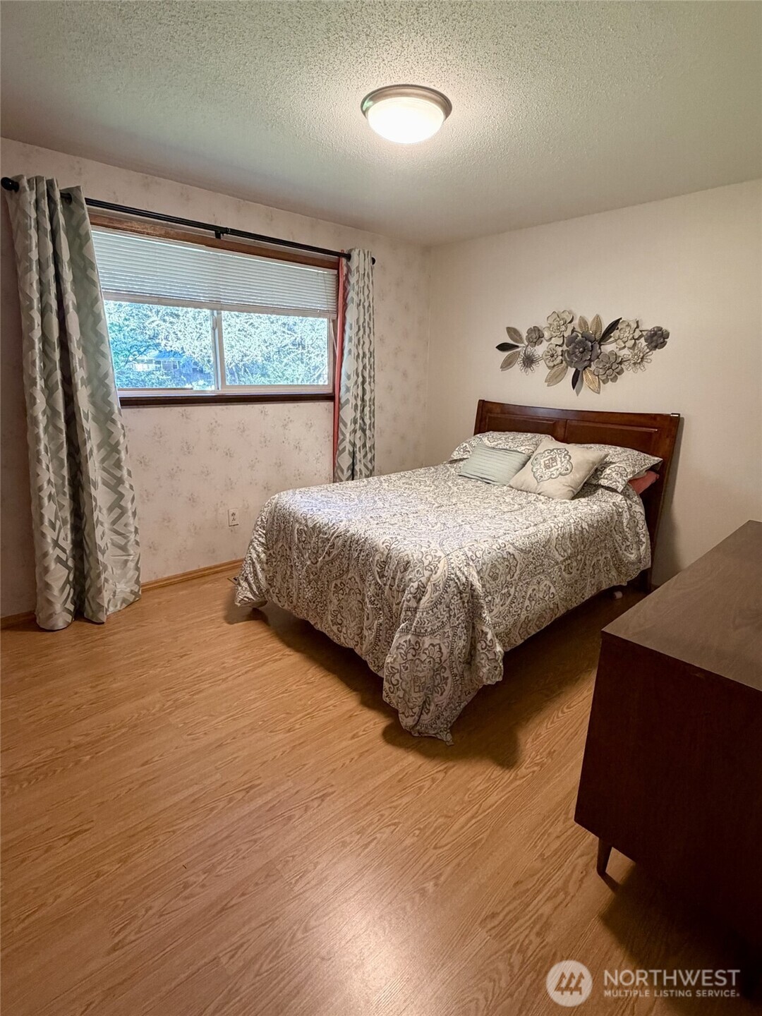 7634 11th Avenue SE, Lacey, WA 98503