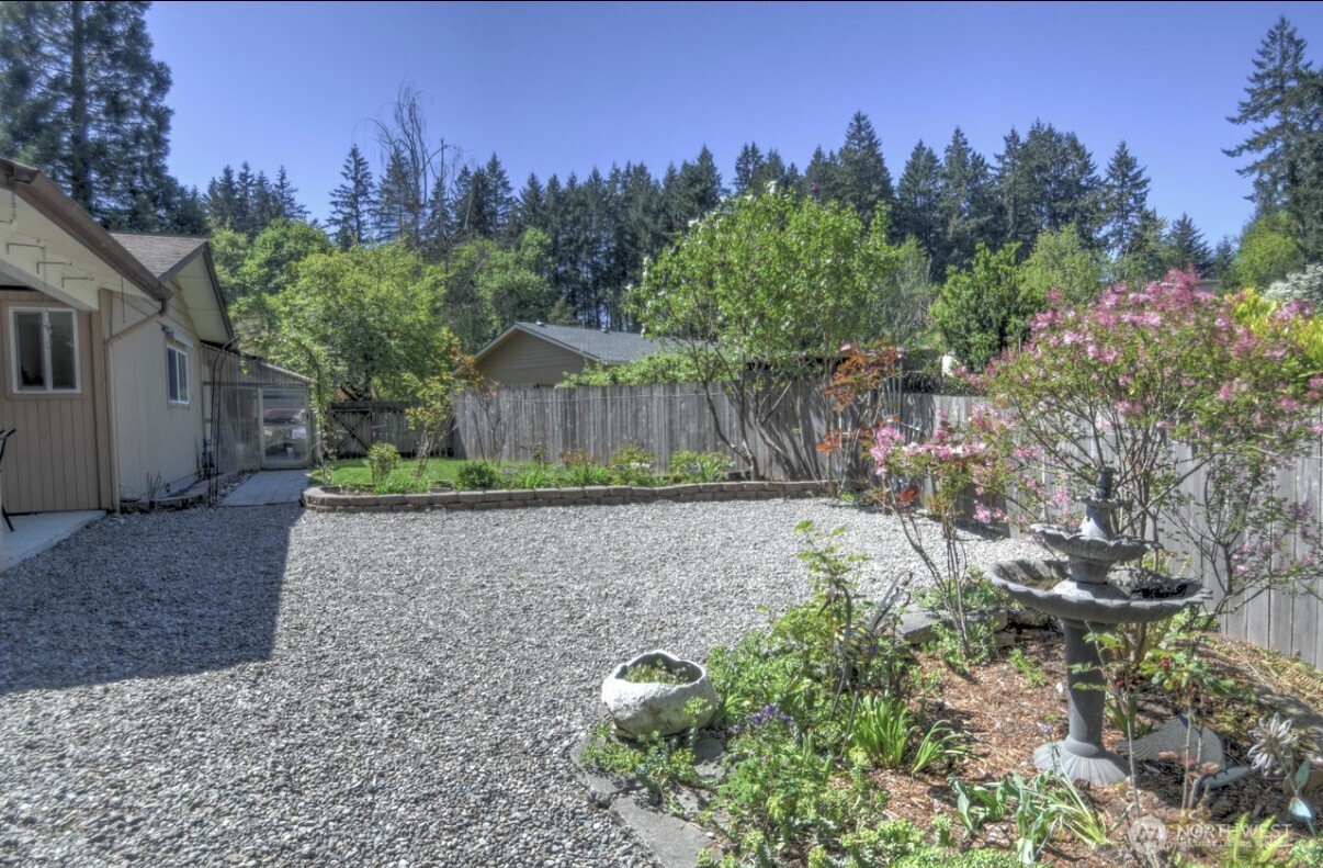 7634 11th Avenue SE, Lacey, WA 98503