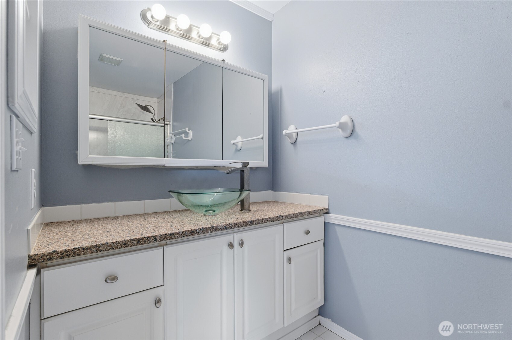 6620 Millstone Lane SE #L-105, Lacey, WA 98513
