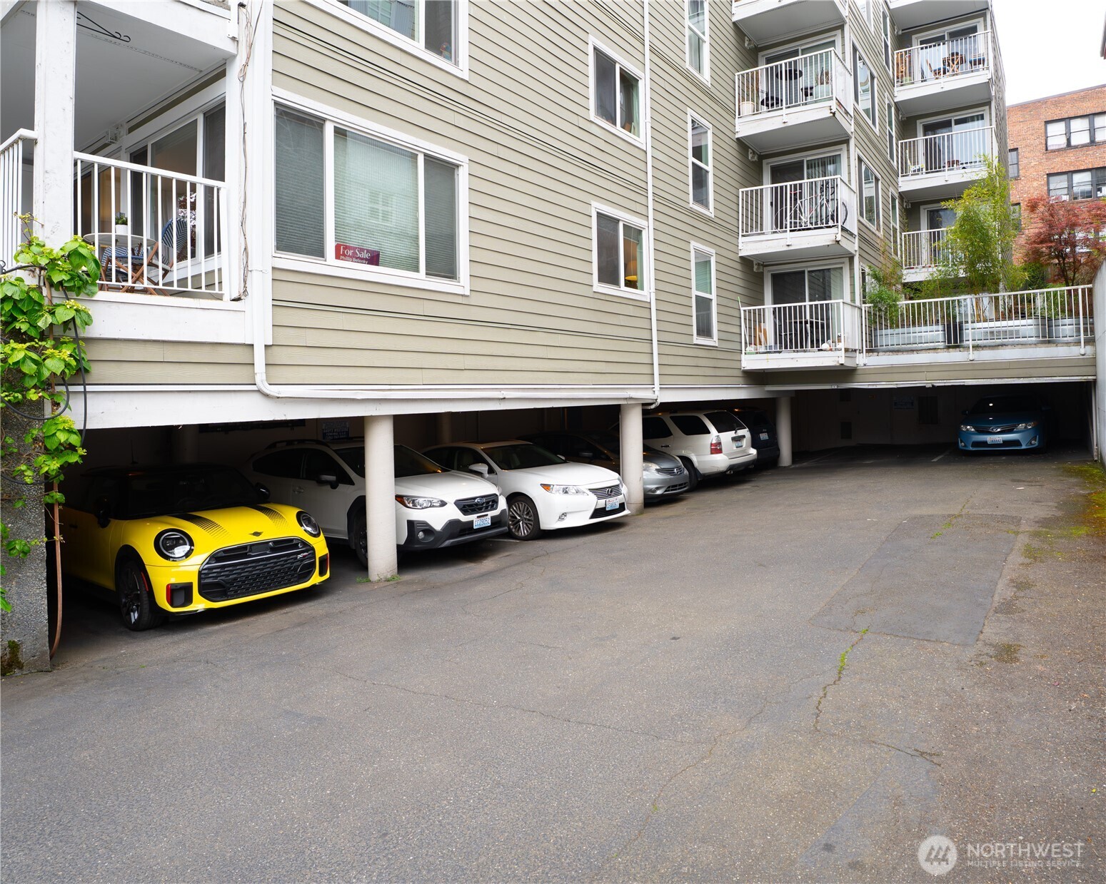 308 Sumitt Avenue E #505, Seattle, WA 98102