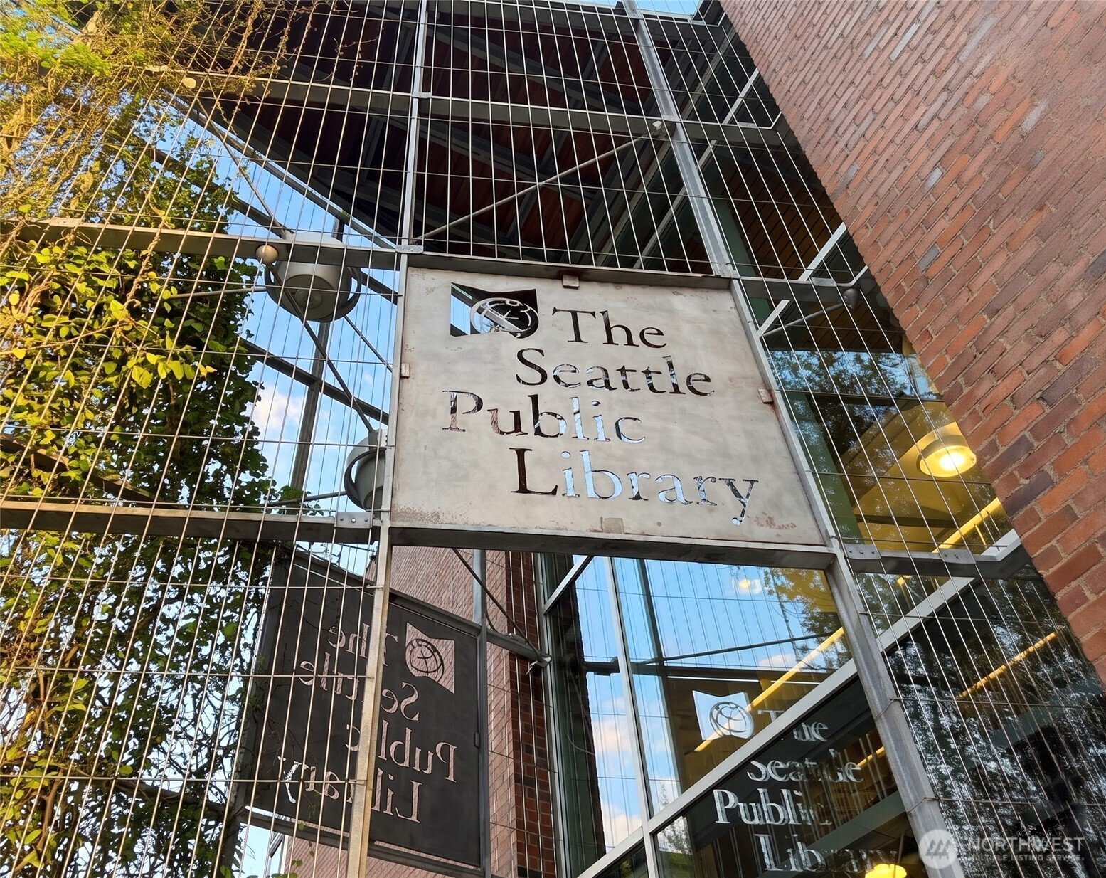 308 Sumitt Avenue E #505, Seattle, WA 98102