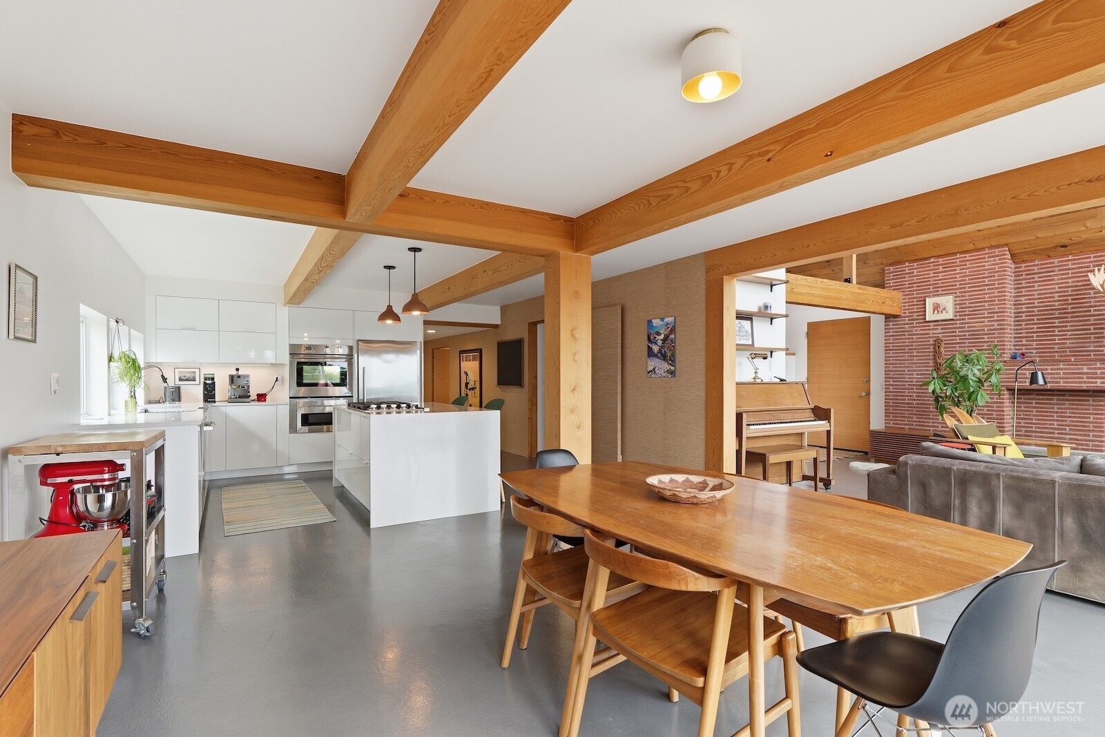 3727 Belvidere Avenue SW, Seattle, WA 98126