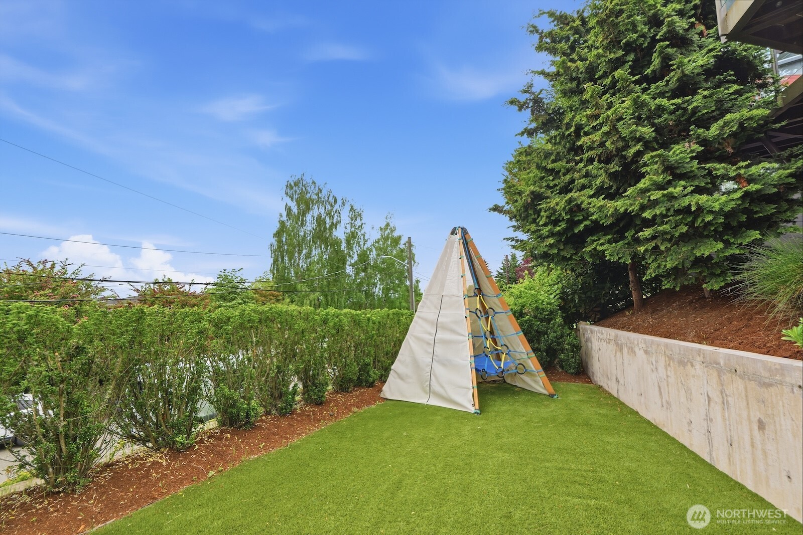 3727 Belvidere Avenue SW, Seattle, WA 98126